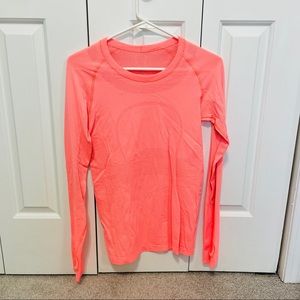 Lululemon Swiftly Crew Long Sleeve Size 6